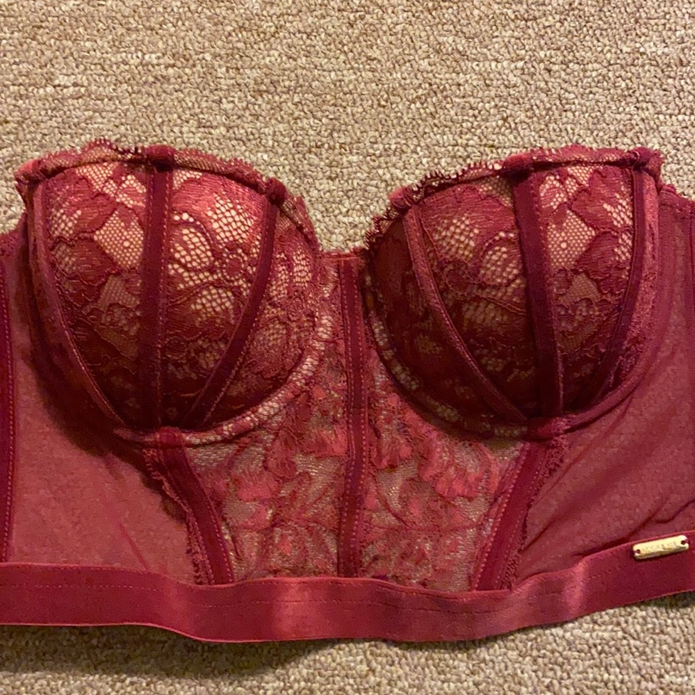 Concertible Burgundy Push-up Bra